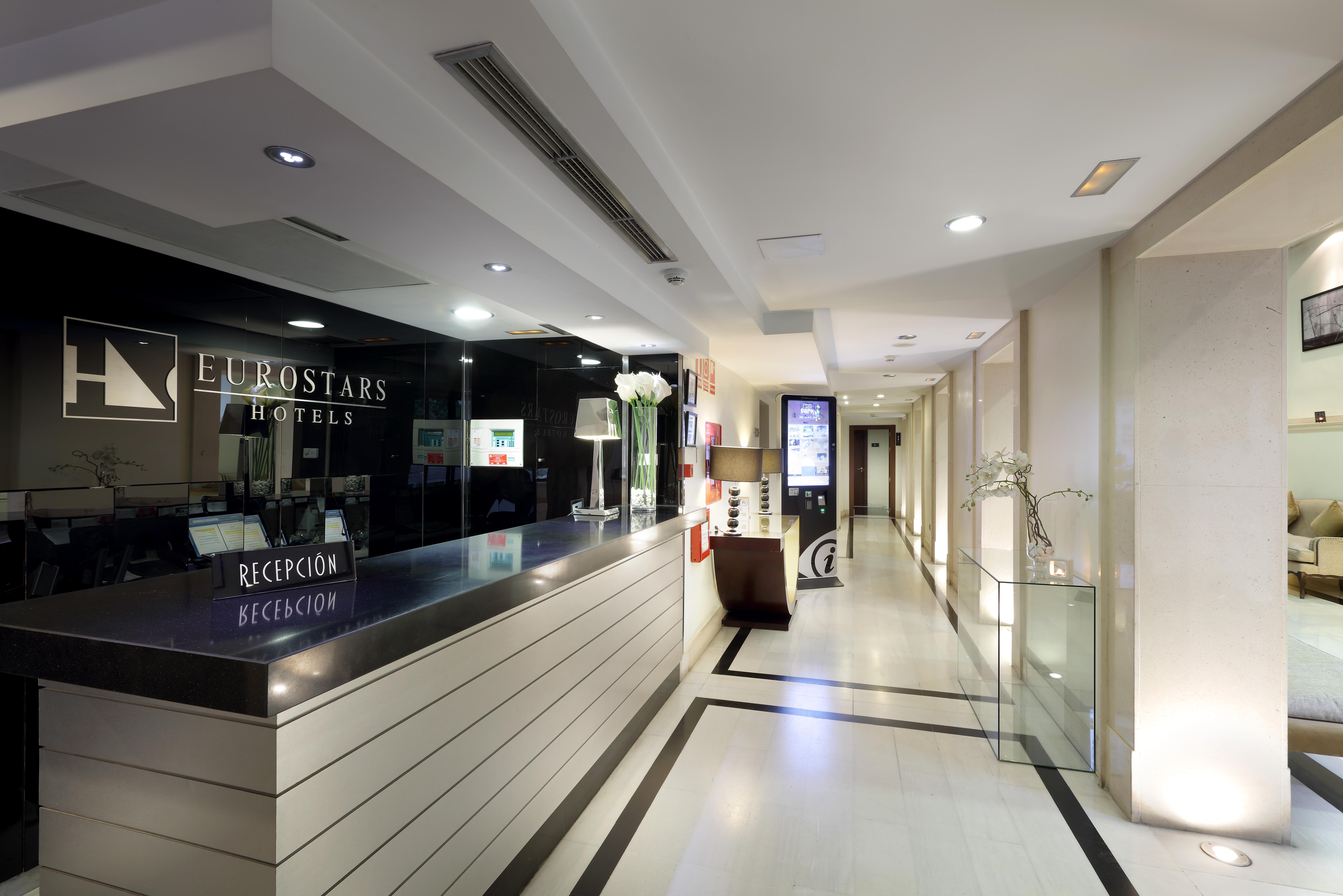 Eurostars Gran Via Hotel Granada Luaran gambar Reception