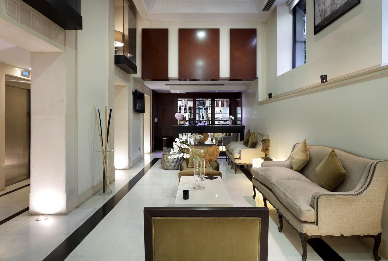 Eurostars Gran Via Hotel Granada Luaran gambar The interior of the hotel